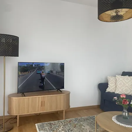 Apartment Helles 3-zimmer Fuer Bis Zu 6 Personen Dresden