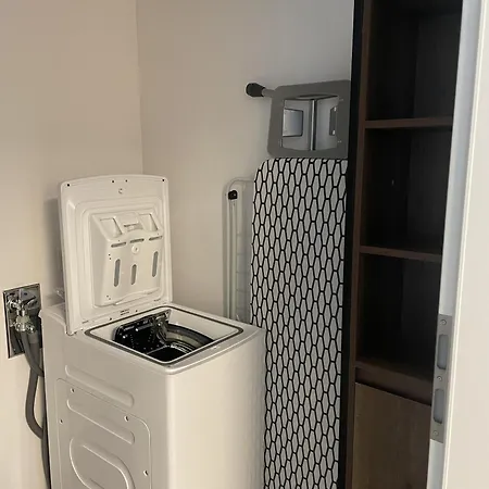 Helles 3-zimmer Fuer Bis Zu 6 Personen * Dresden