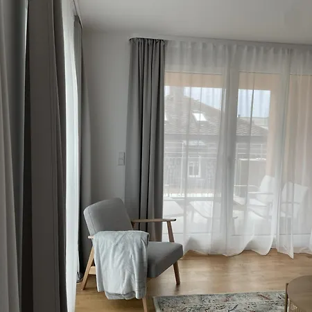 Apartment Helles 3-zimmer Fuer Bis Zu 6 Personen Dresden
