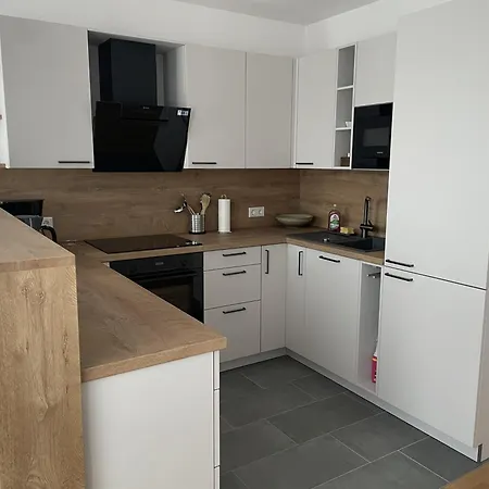 Helles 3-zimmer Fuer Bis Zu 6 Personen